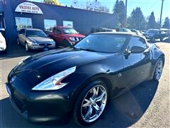 2010 Nissan Z  2010 Nissan Z