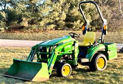 2018 John Deere 1023E  2018 John Deere 1023E