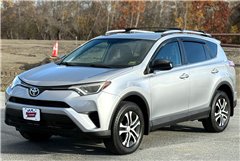 2016 Toyota RAV4  2016 Toyota RAV4