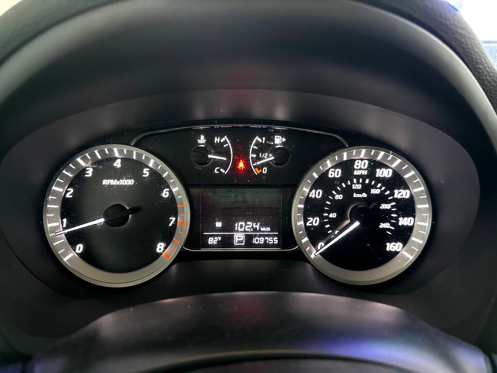 Nissan Sentra SR 2014 Nissan Sentra SR 2014