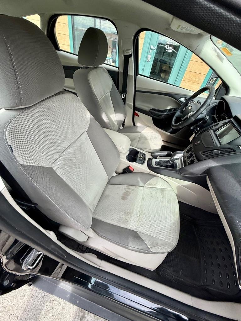 Ford Focus SE Hatch 2014