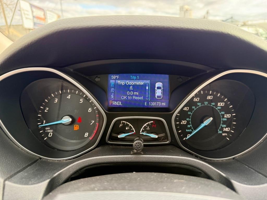 Ford Focus SE Hatch 2014