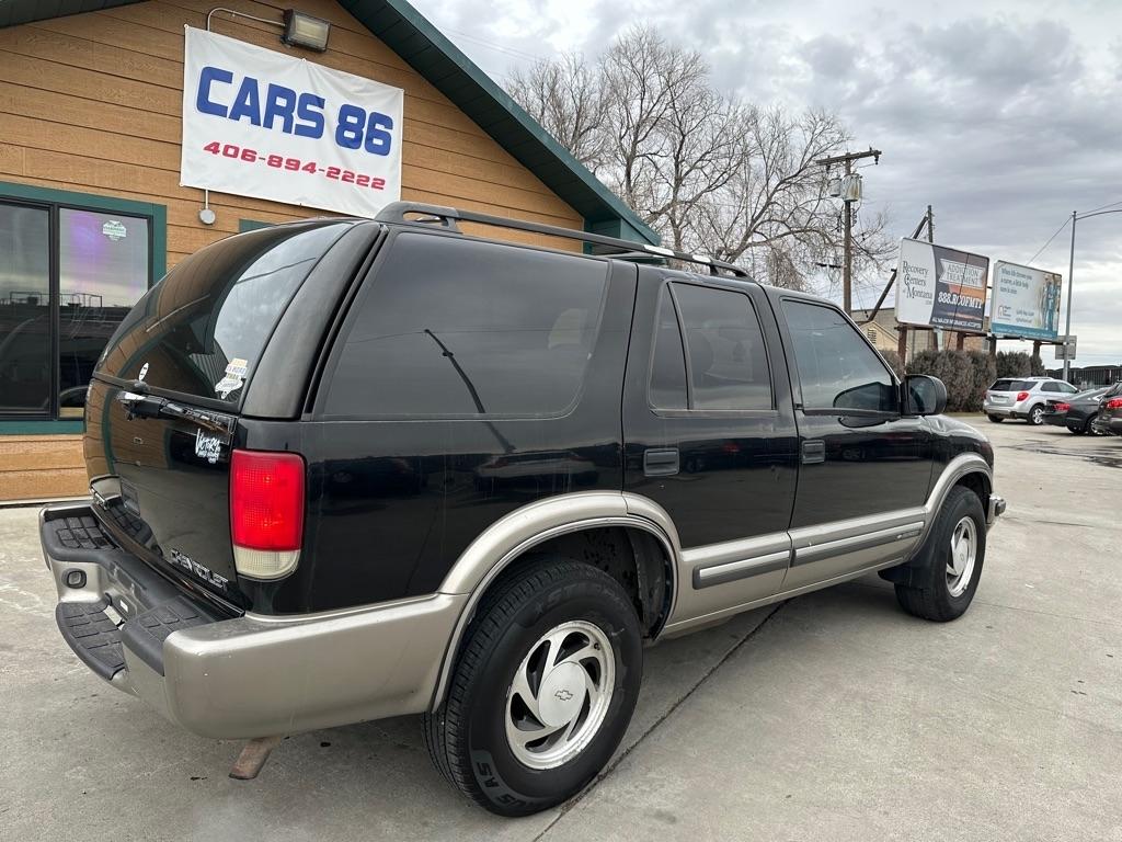 Chevrolet Blazer LS 4-Door 4WD 2000