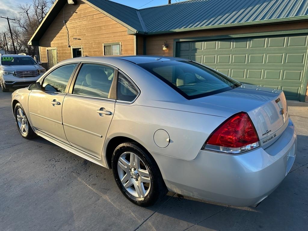 Chevrolet Impala LT (Fleet) 2012