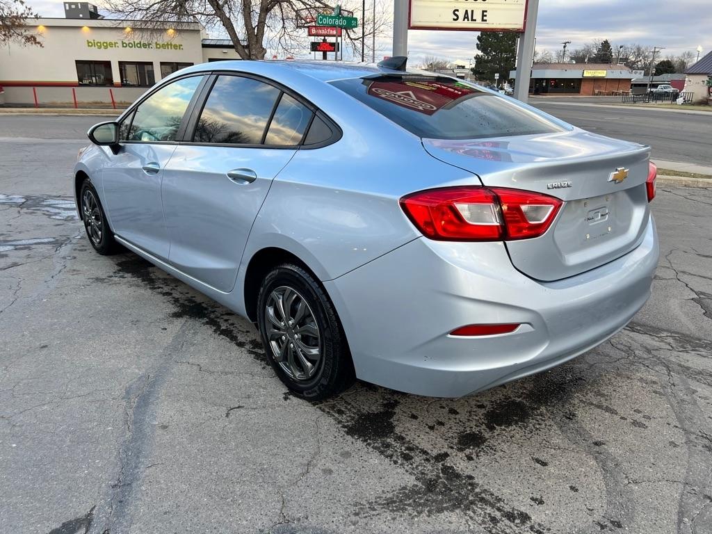 Chevrolet Cruze LS Auto 2018