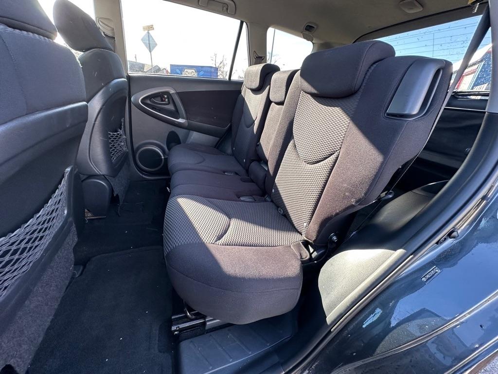 Toyota RAV4 Sport I4 4WD 2008