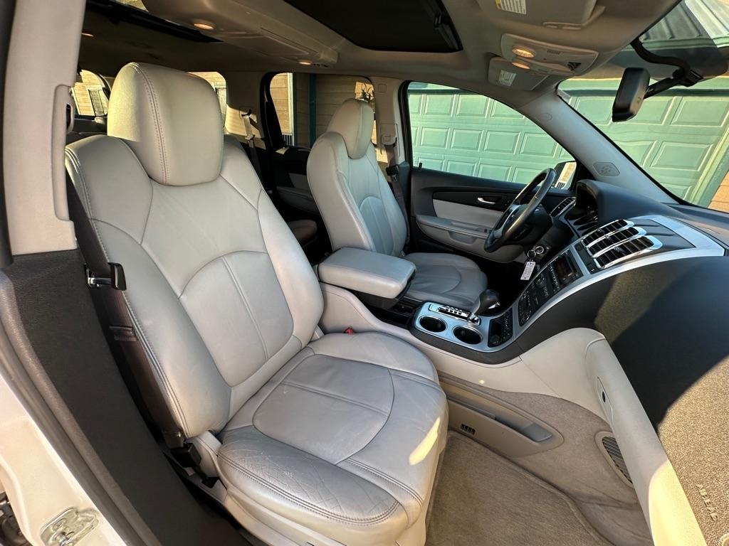 GMC Acadia SLT-1 AWD 2011