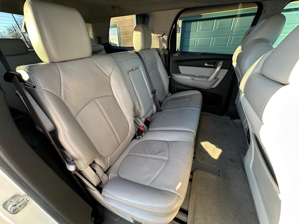 GMC Acadia SLT-1 AWD 2011