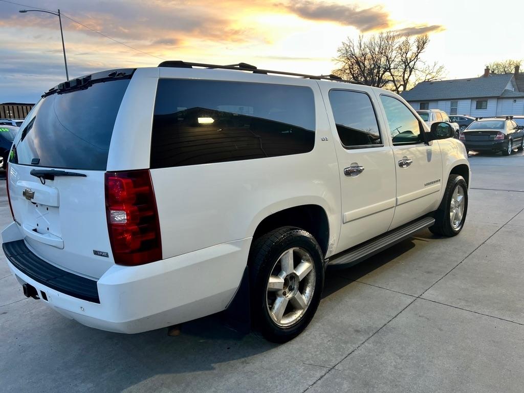 Chevrolet Suburban LS 1500 4WD 2007