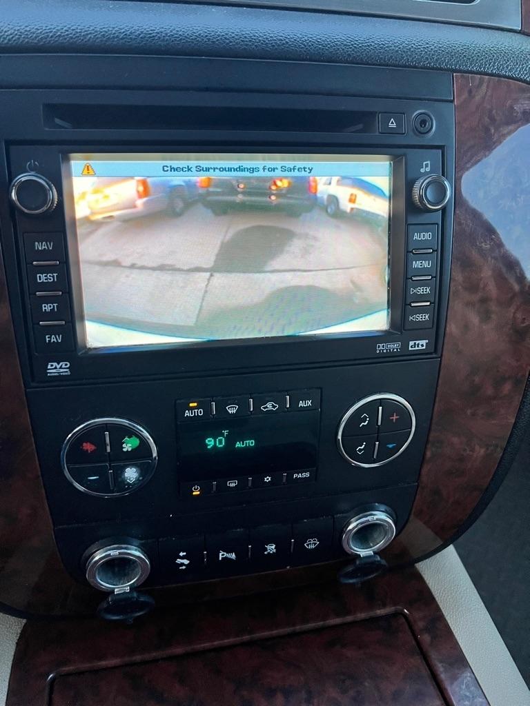 Chevrolet Suburban LS 1500 4WD 2007