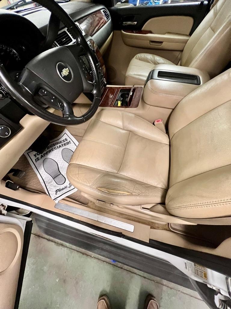 Chevrolet Suburban LS 1500 4WD 2007