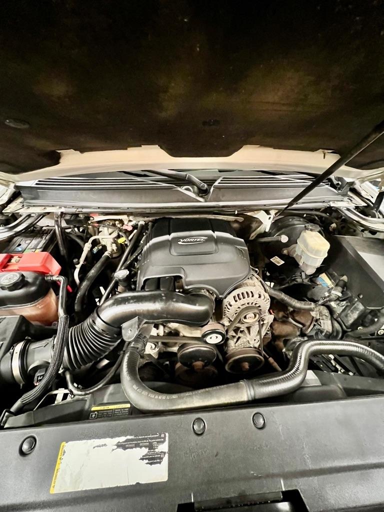 Chevrolet Suburban LS 1500 4WD 2007