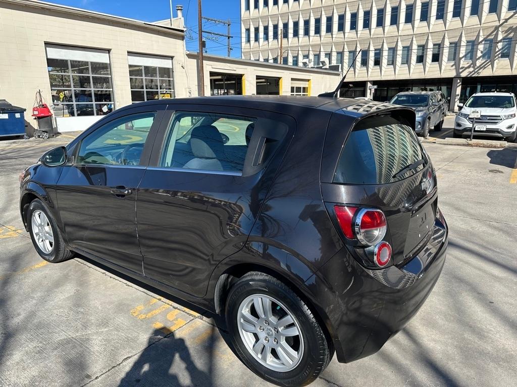 Chevrolet Sonic LT Auto 5-Door 2014