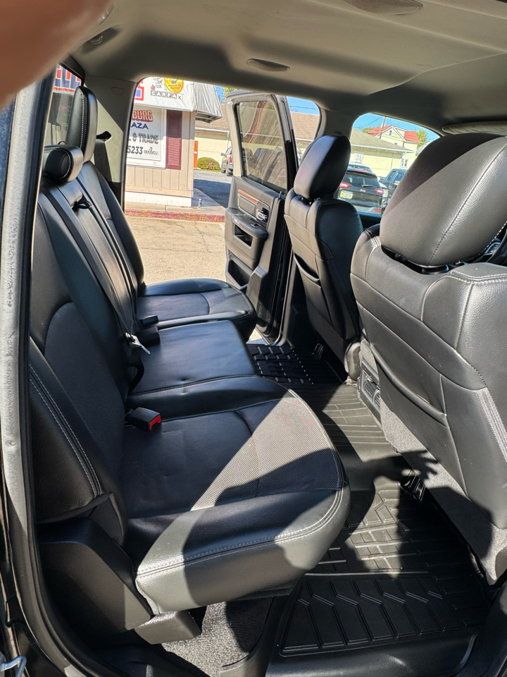 RAM 1500 Laramie Crew Cab SWB 4WD 2014