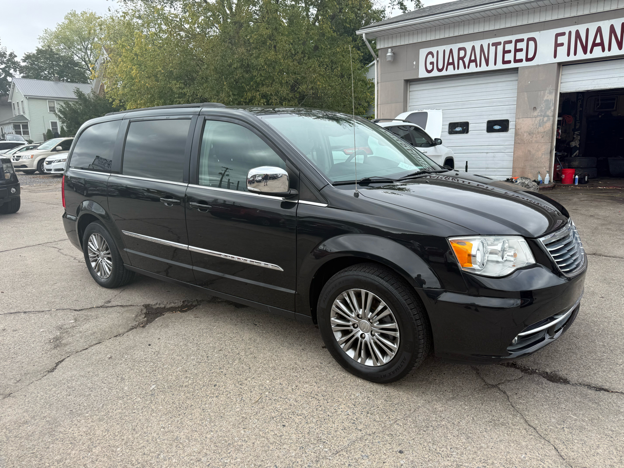 Chrysler Town & Country Touring-L 2014