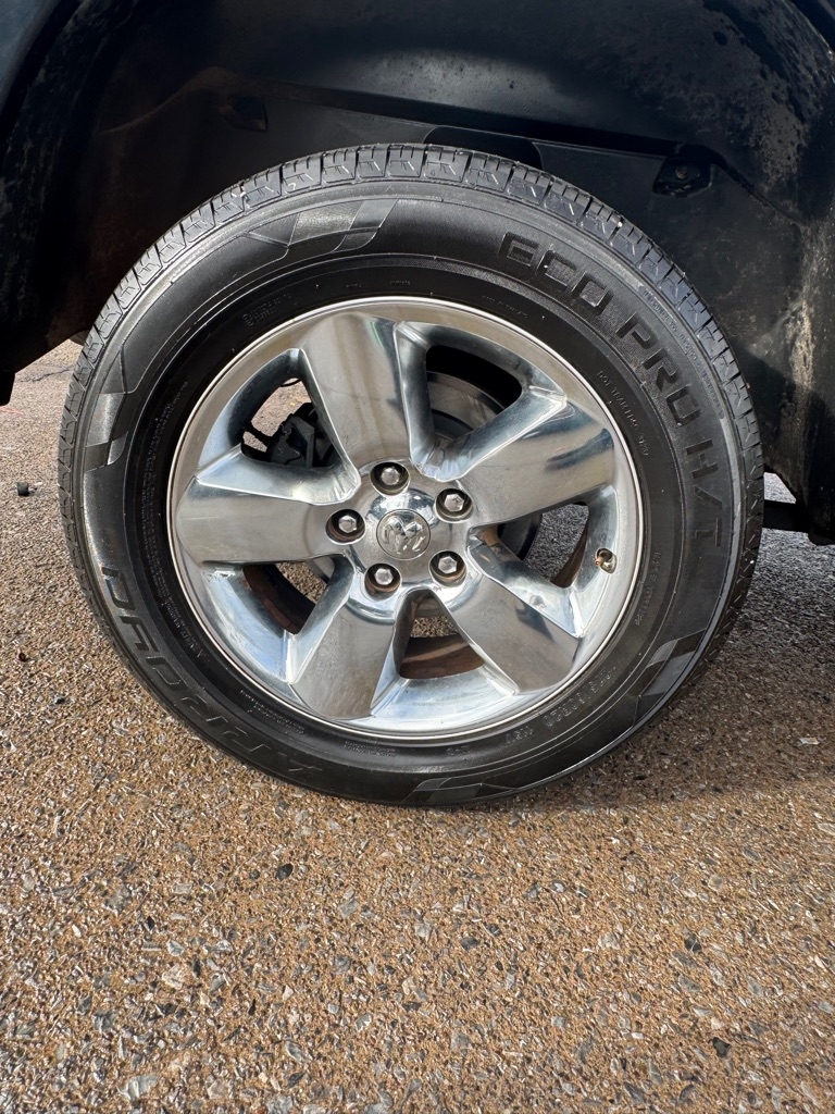 RAM 1500 SLT Quad Cab 4WD 2018