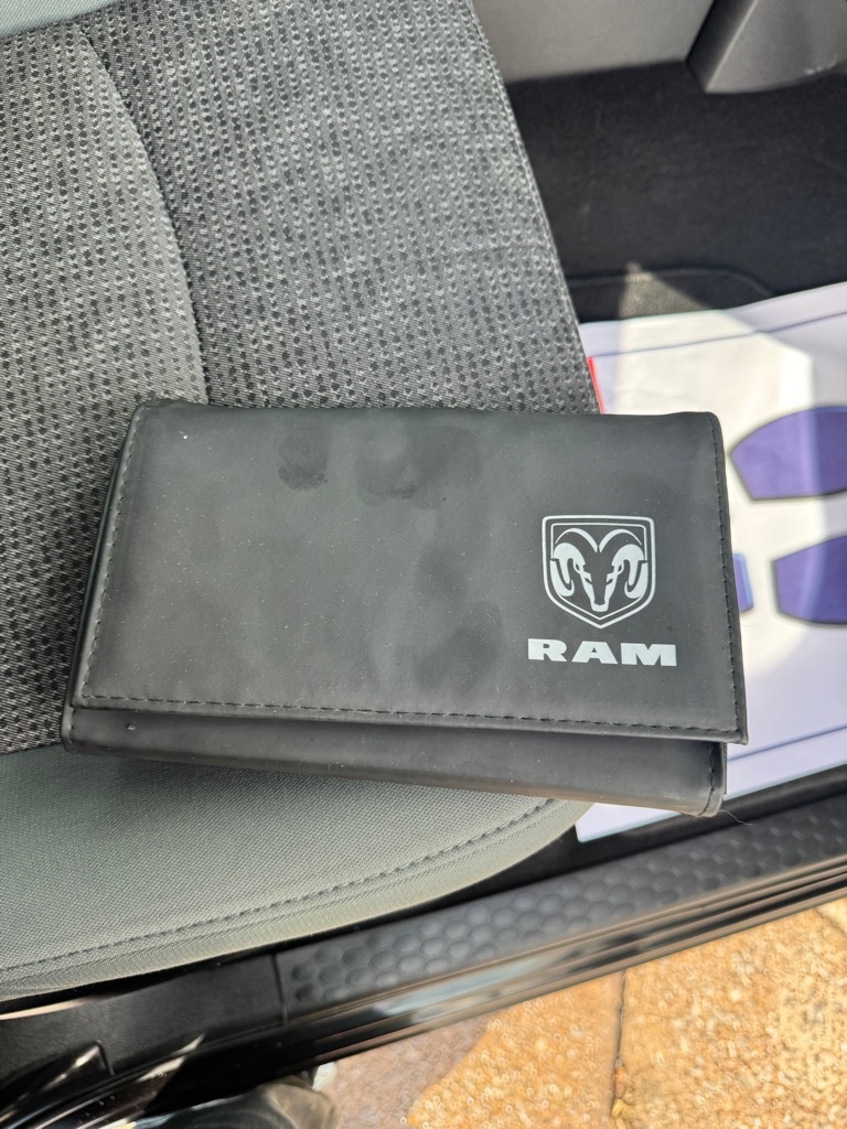 RAM 1500 SLT Quad Cab 4WD 2018