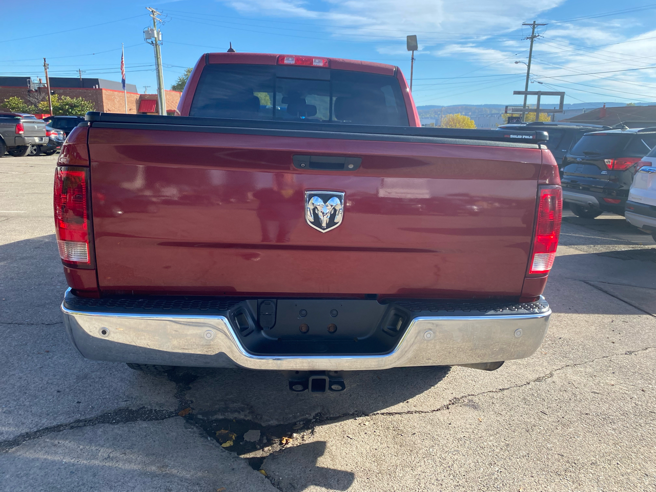 RAM 1500 SLT Crew Cab SWB 4WD 2014