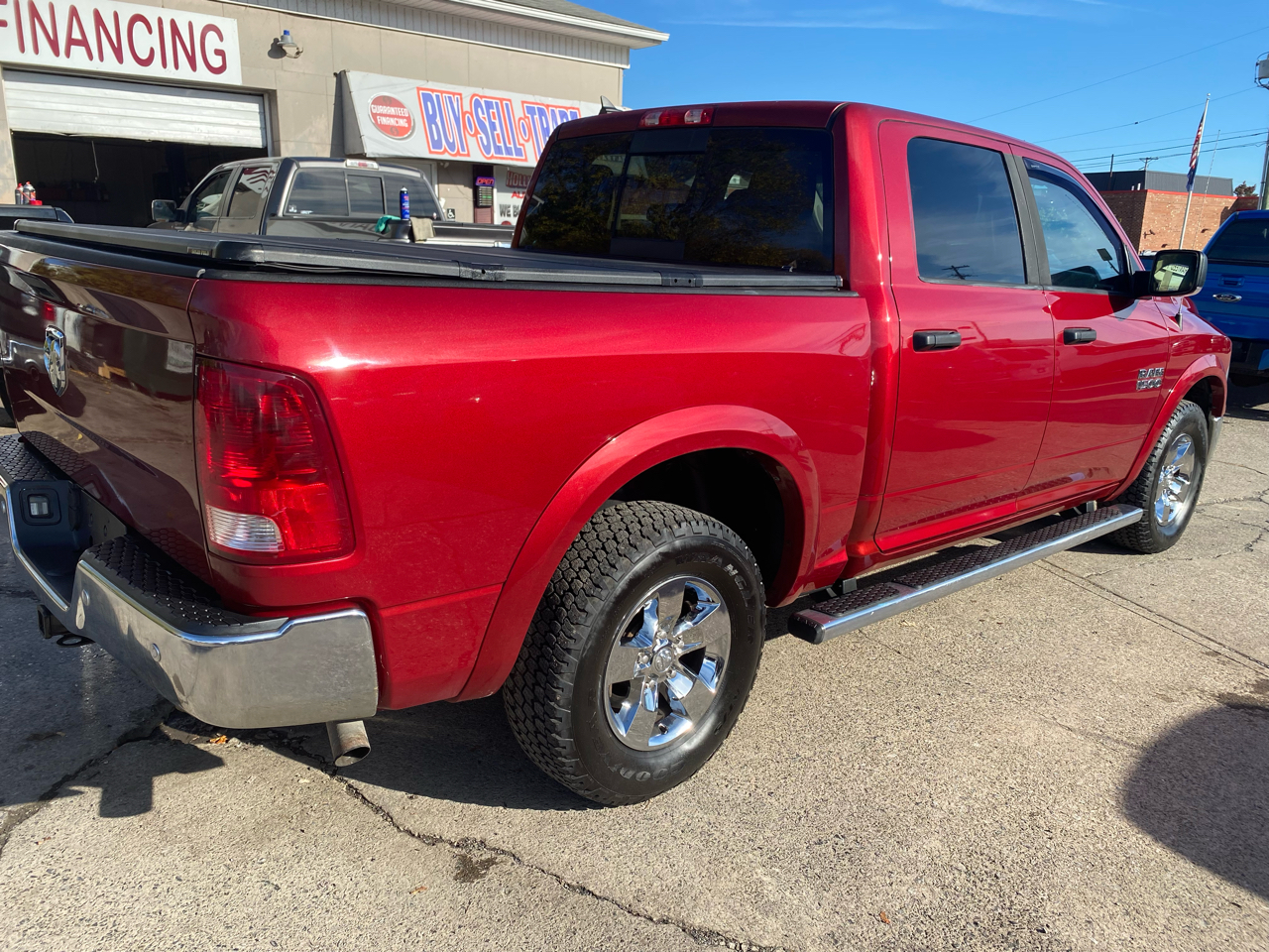 RAM 1500 SLT Crew Cab SWB 4WD 2014