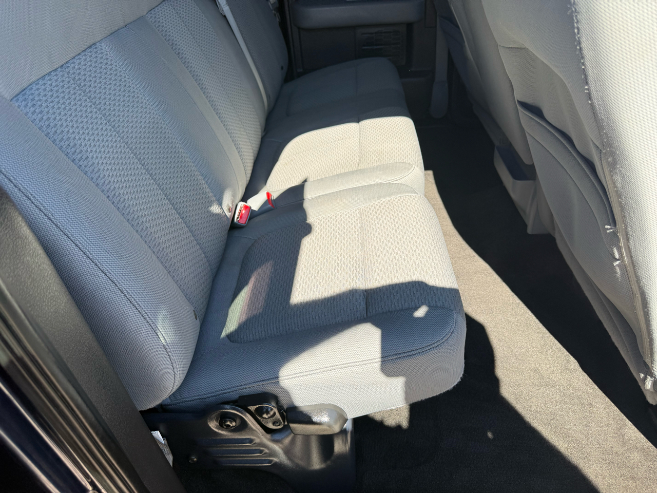 2013 Ford F-150 XLT photo 43