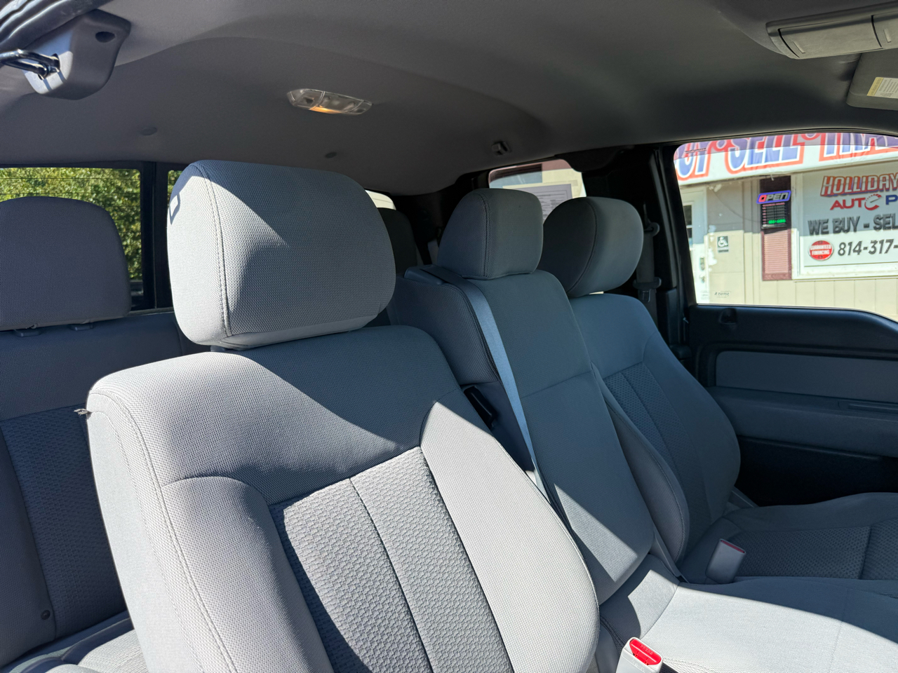 2013 Ford F-150 XLT photo 47