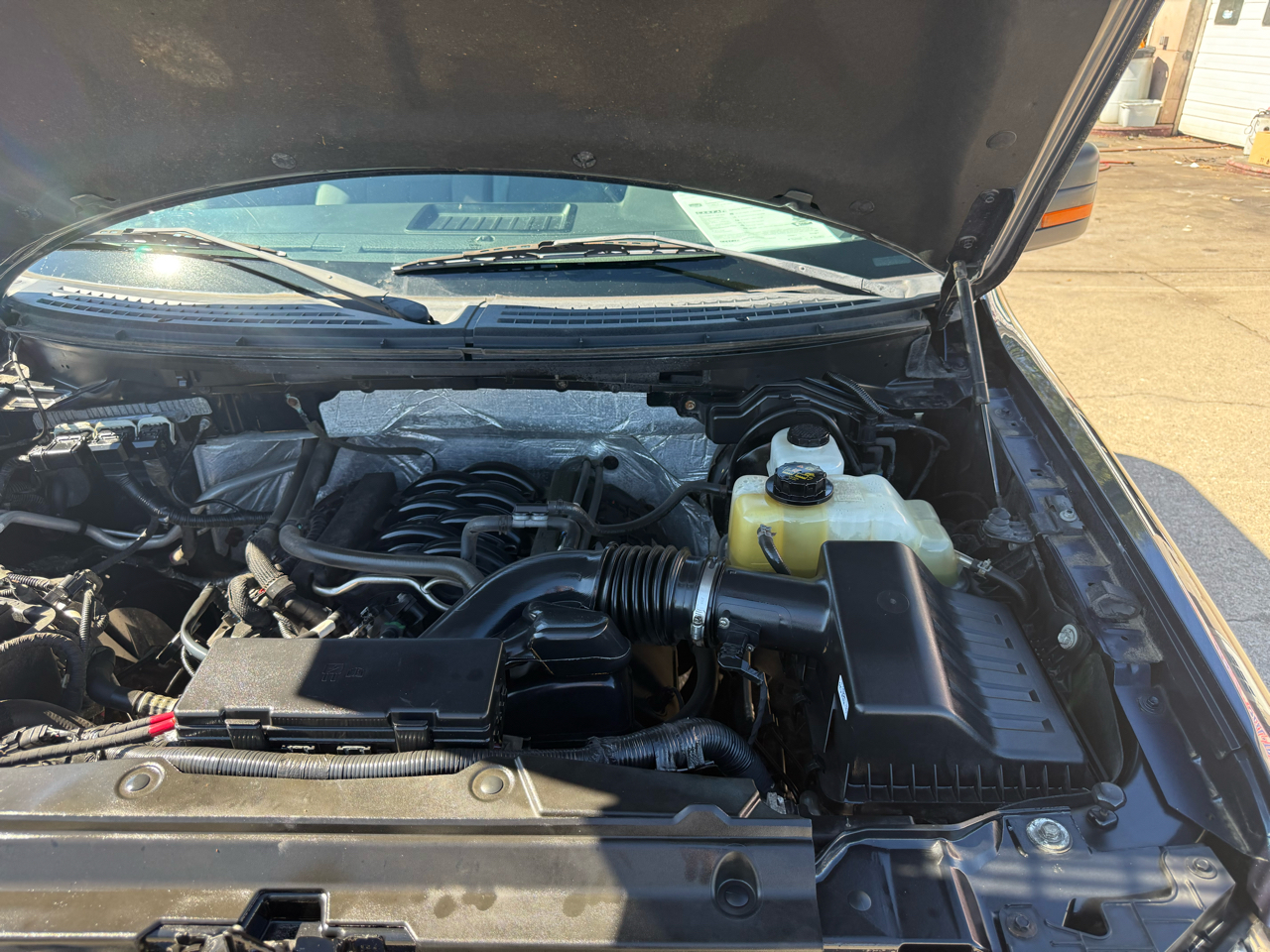 2013 Ford F-150 XLT photo 58
