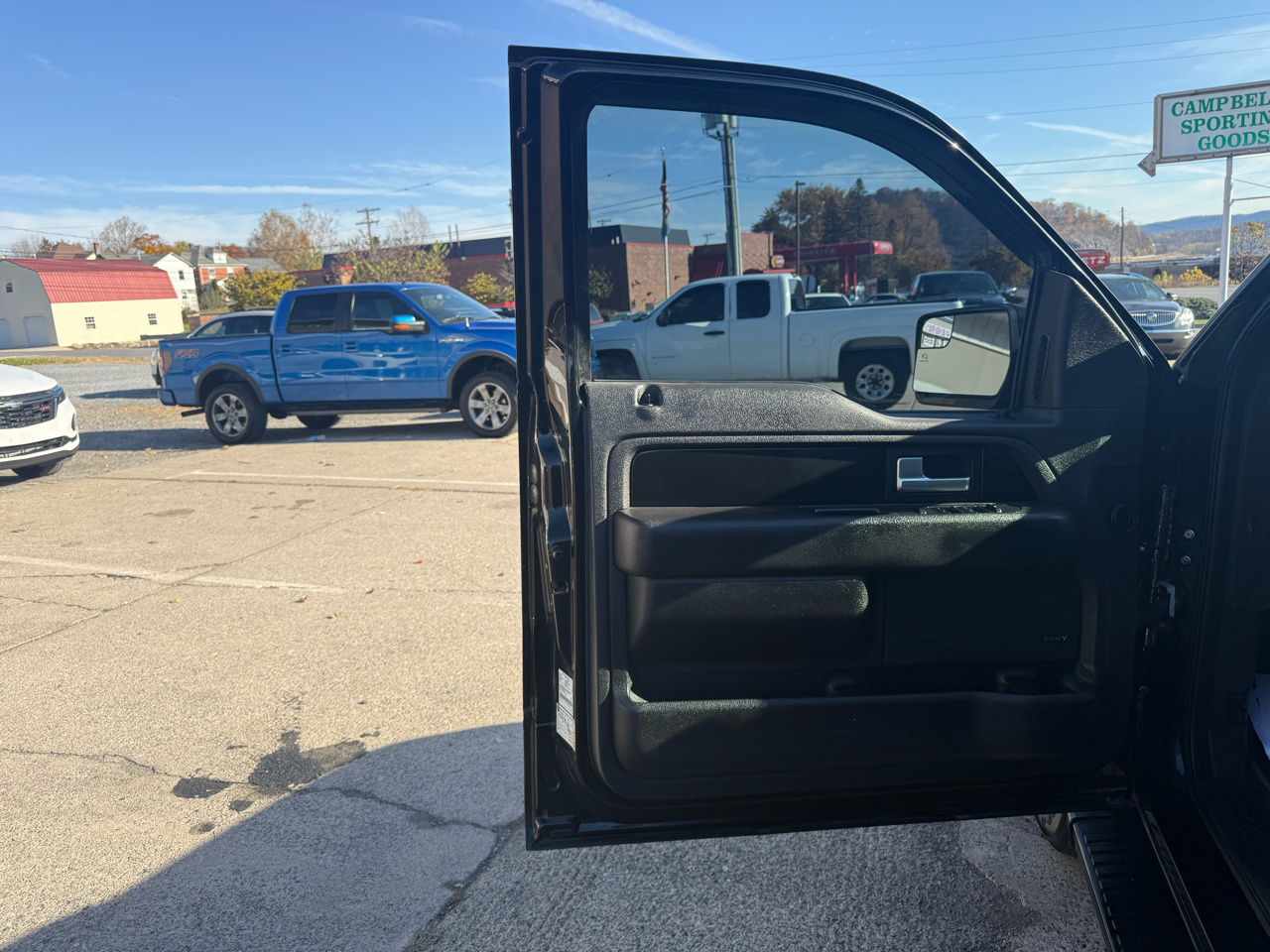 Ford F-150 FX4 SuperCrew 5.5-ft. Bed 4WD 2013