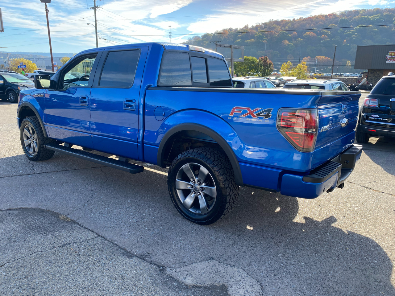 Ford F-150 XL SuperCrew 5.5-ft. Bed 4WD 2013