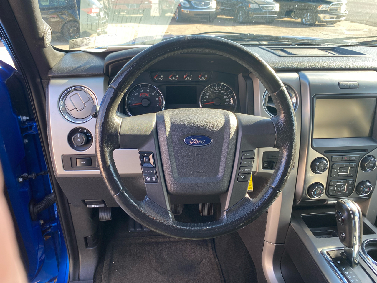 Ford F-150 XL SuperCrew 5.5-ft. Bed 4WD 2013