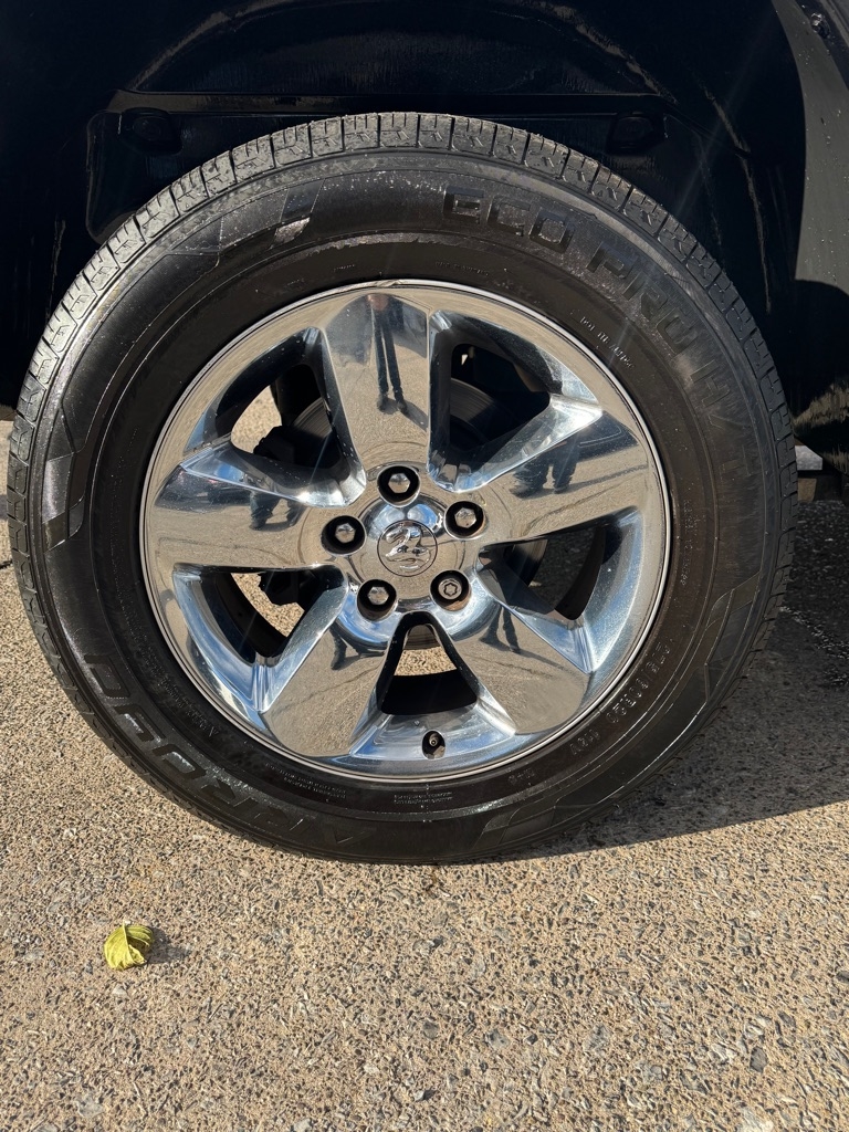 RAM 1500 SLT Crew Cab SWB 4WD 2016