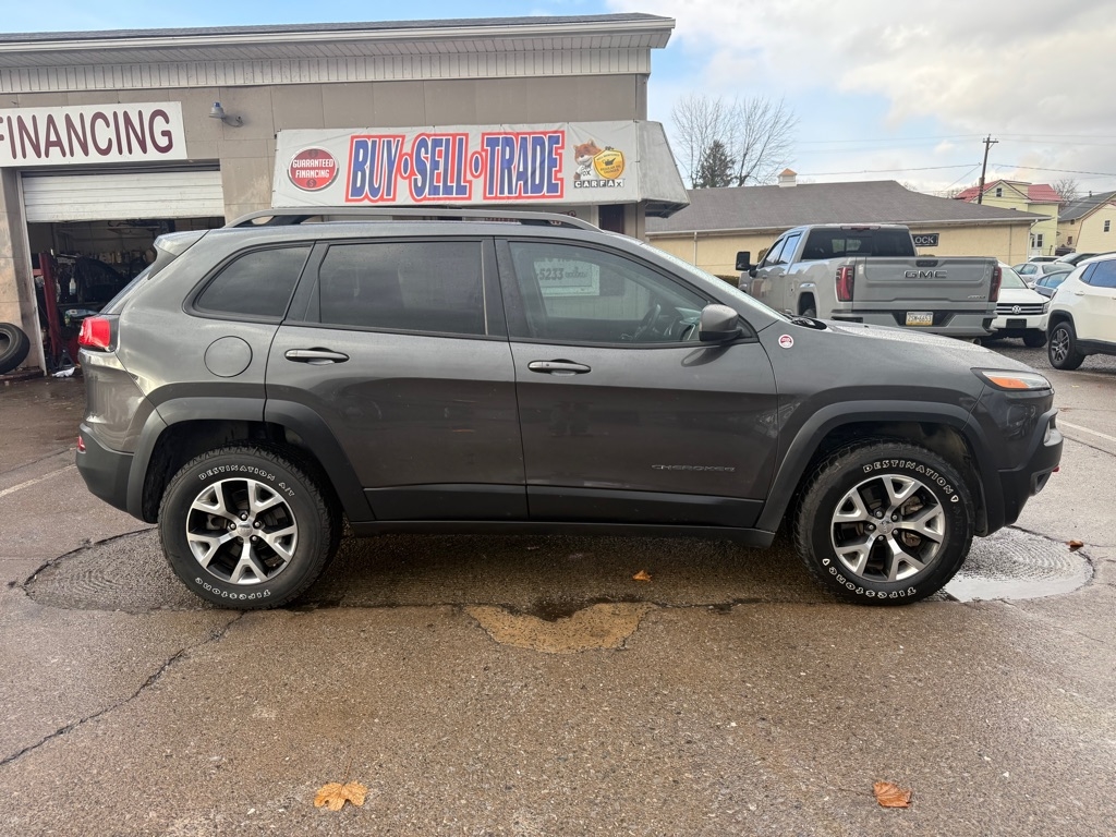 2015 Jeep Cherokee Trailhawk Sport photo 4