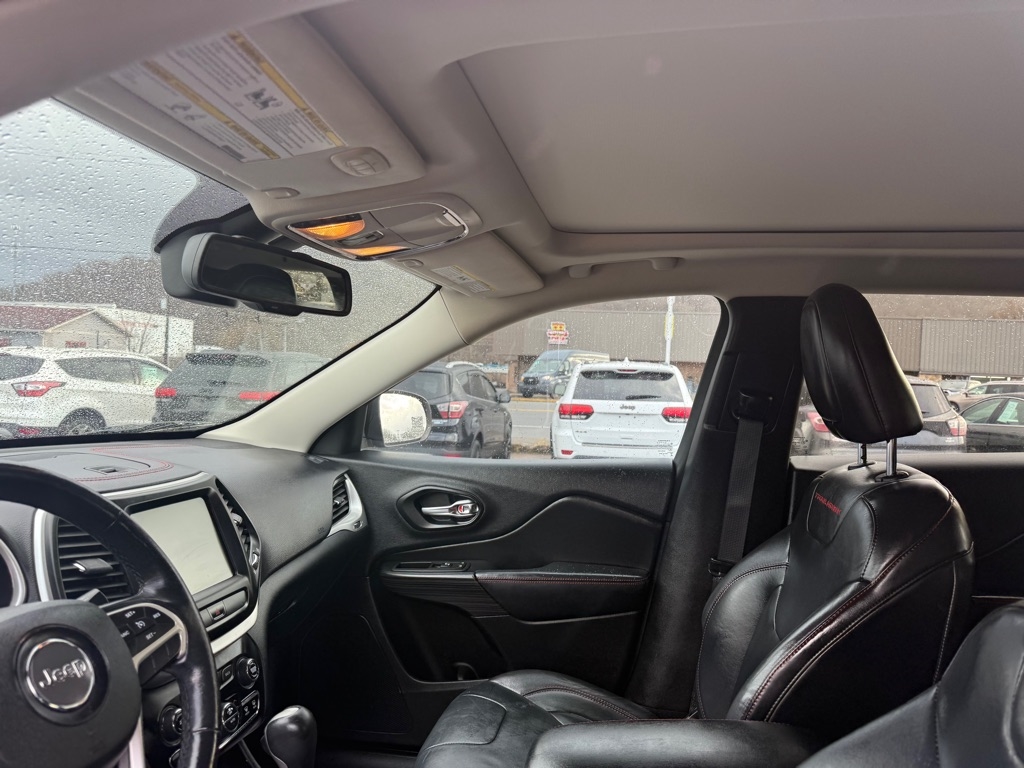 Jeep Cherokee Trailhawk 4WD 2015