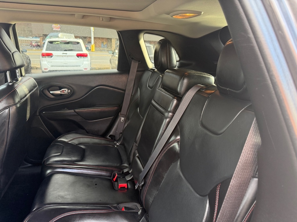 Jeep Cherokee Trailhawk 4WD 2015