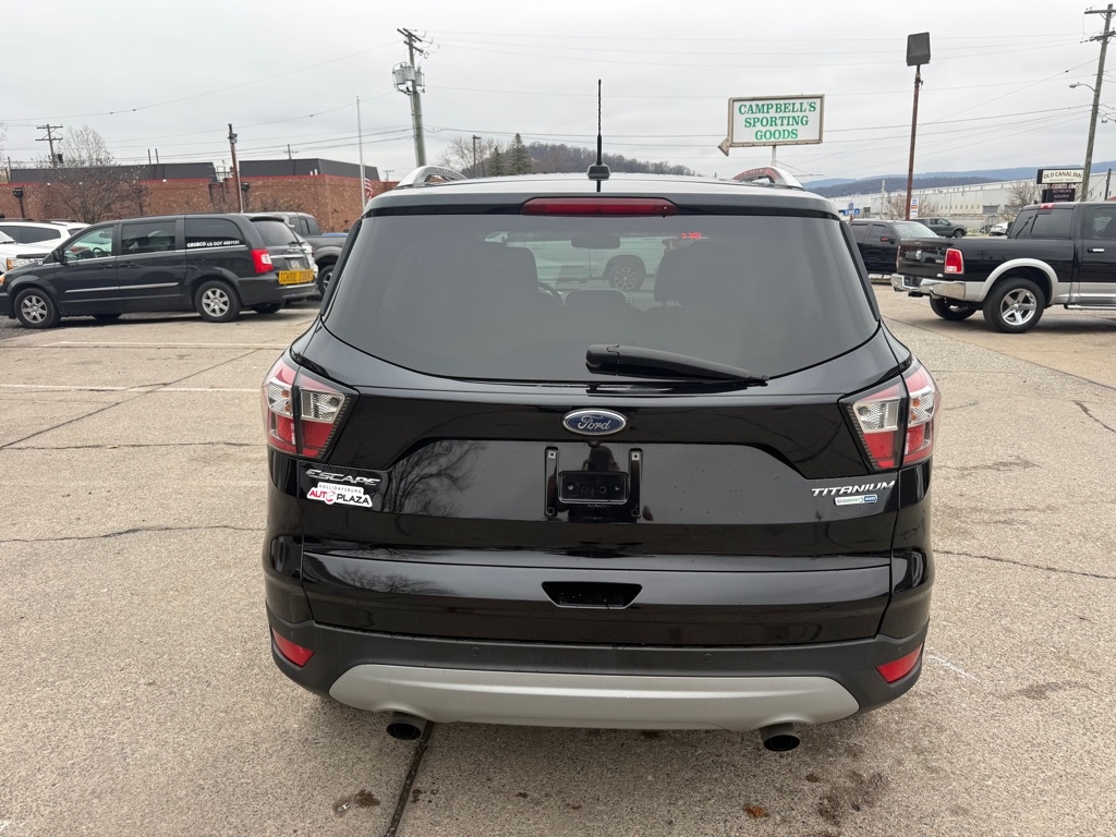 Ford Escape Titanium 4WD 2017