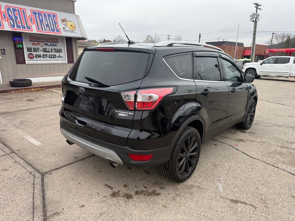 Ford Escape Titanium 4WD 2017