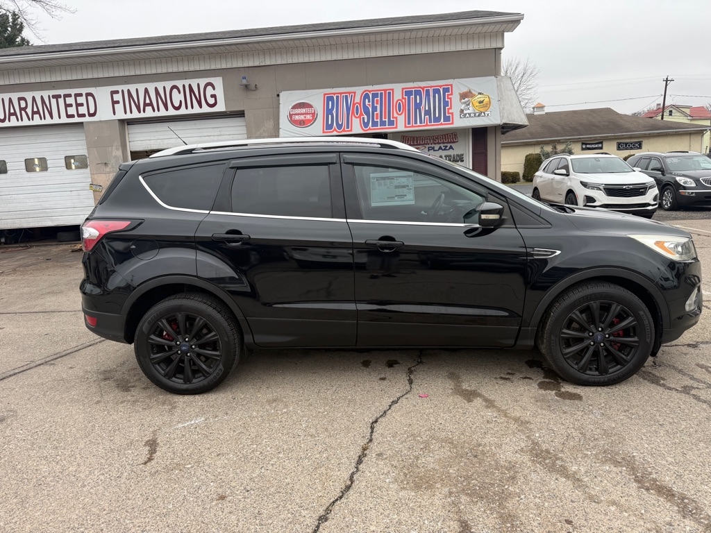 Ford Escape Titanium 4WD 2017