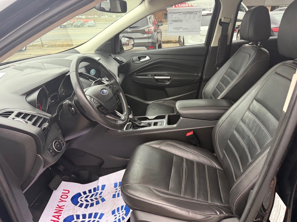 Ford Escape Titanium 4WD 2017