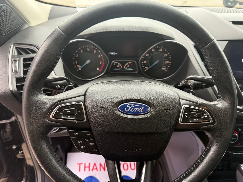Ford Escape Titanium 4WD 2017