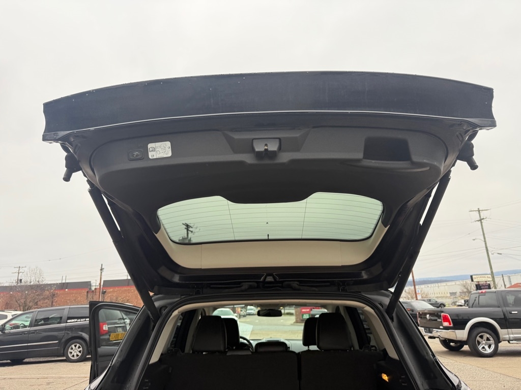 Ford Escape Titanium 4WD 2017