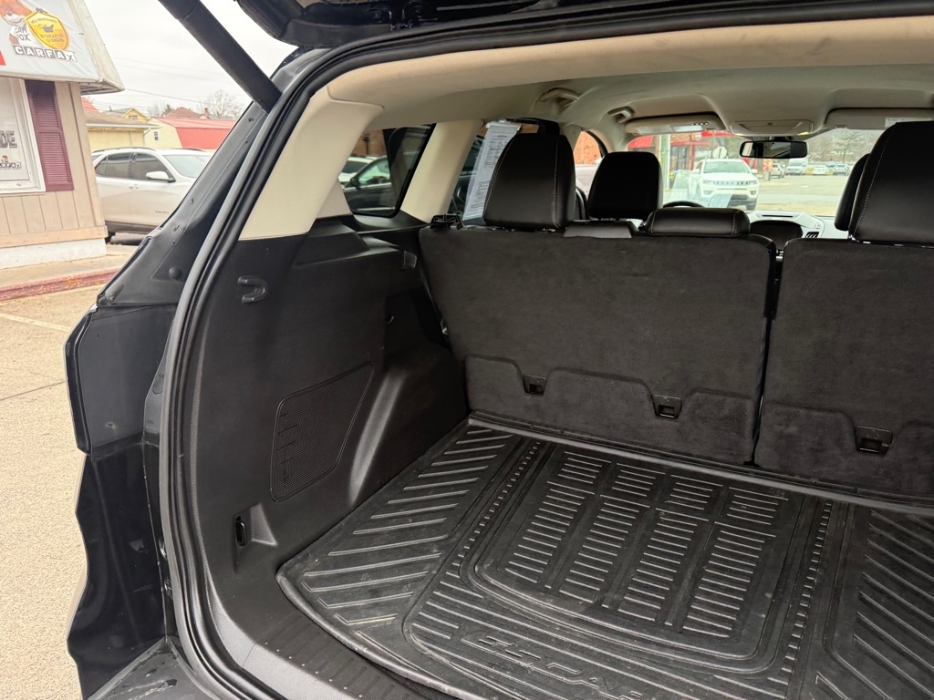 Ford Escape Titanium 4WD 2017