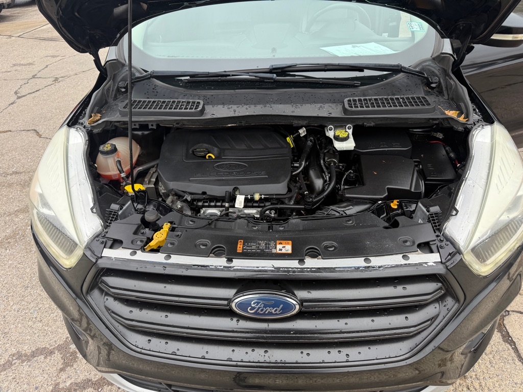 Ford Escape Titanium 4WD 2017