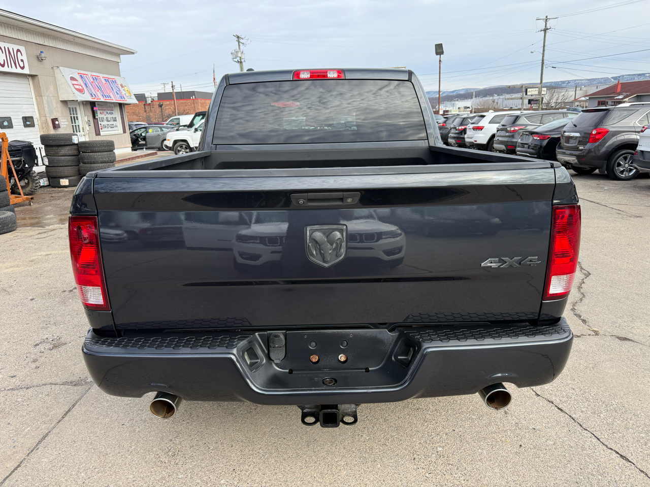 RAM 1500 Tradesman Crew Cab SWB 4WD 2014