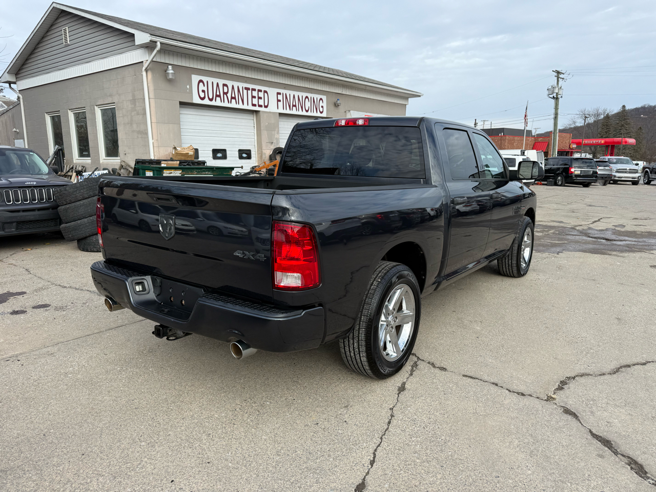 RAM 1500 Tradesman Crew Cab SWB 4WD 2014