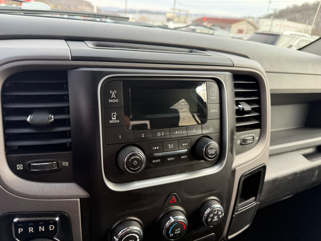 RAM 1500 Tradesman Crew Cab SWB 4WD 2014