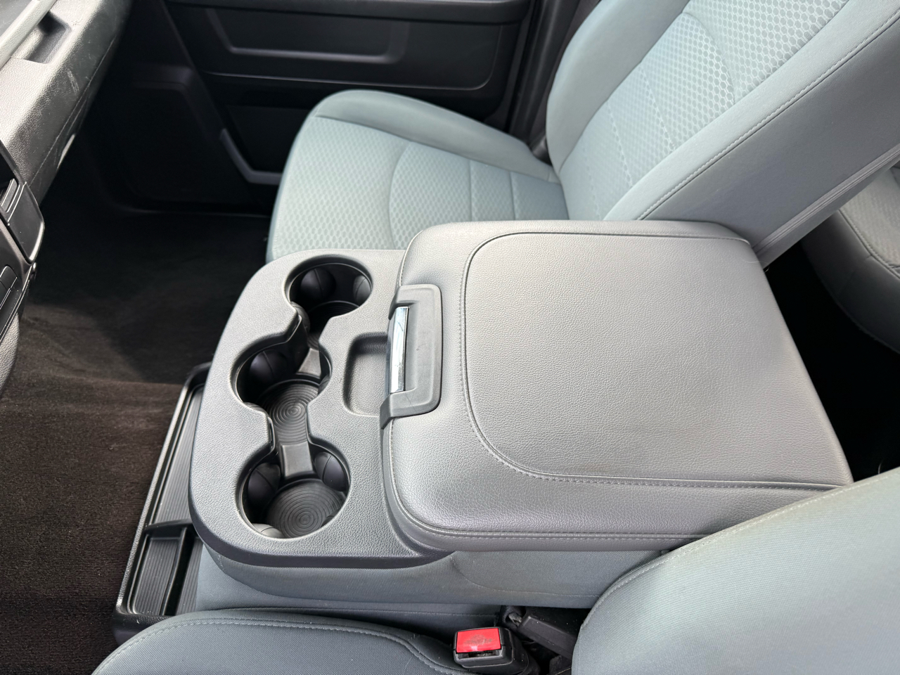 RAM 1500 Tradesman Crew Cab SWB 4WD 2014