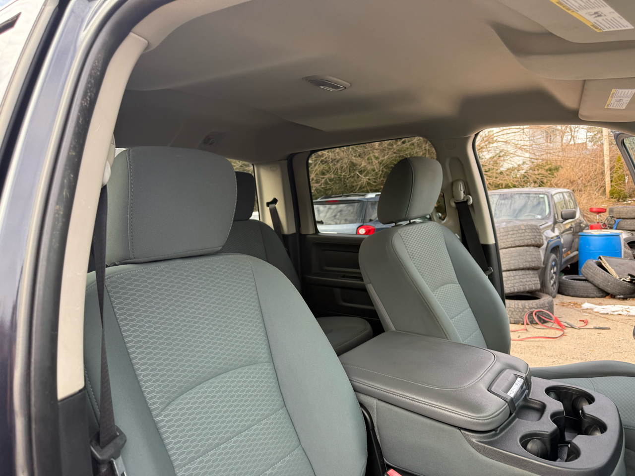 RAM 1500 Tradesman Crew Cab SWB 4WD 2014