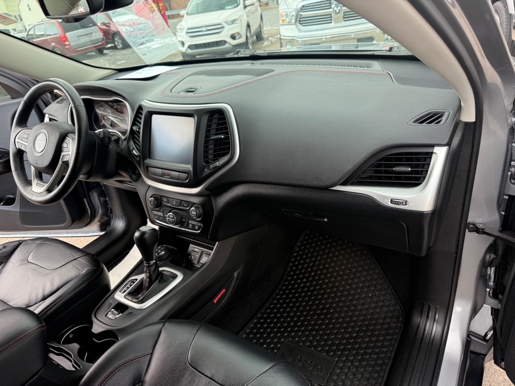 Jeep Cherokee Trailhawk 4WD 2014