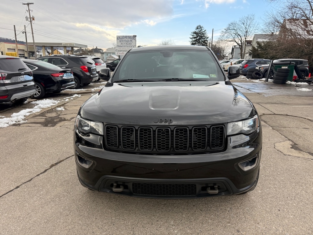 Jeep Grand Cherokee Laredo 4WD 2016