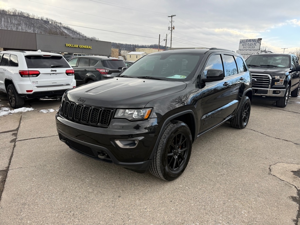 Jeep Grand Cherokee Laredo 4WD 2016