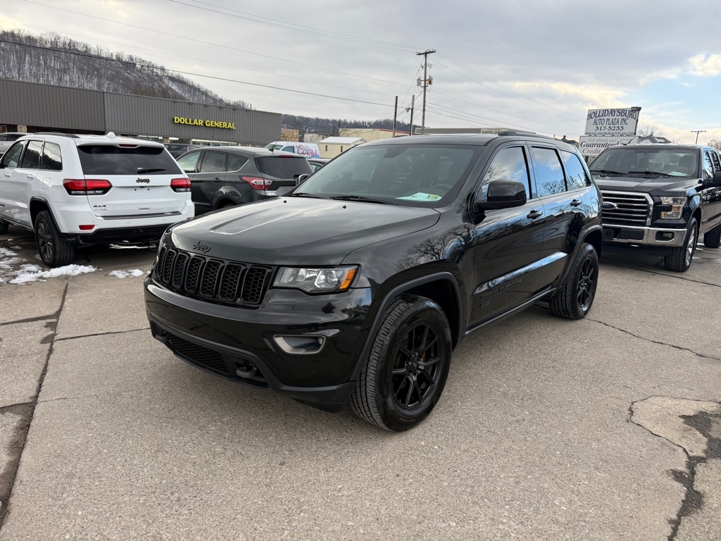 Jeep Grand Cherokee Laredo 4WD 2016